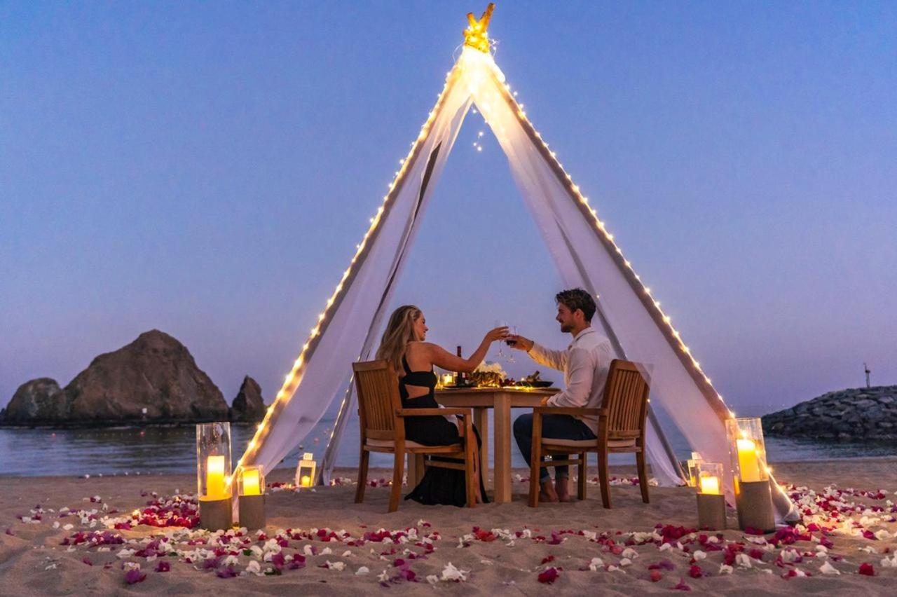 Sandy Beach Hotel & Resort Al Aqah Bagian luar foto